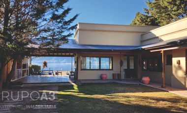 Se vende exclusiva propiedad en Potrero de Garay, costa Lago Los Molinos – 805