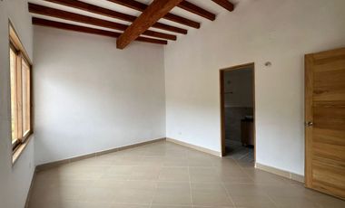 Casa en Arriendo en Alto de Palmas ,Poblado Medellin