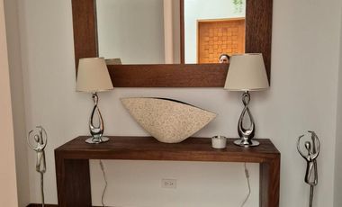 Elegante Departamento Amoblado en Cumbayá – Ubicación privilegiada! 🏡✨