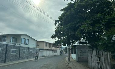 Se vende bodega en Portoviejo