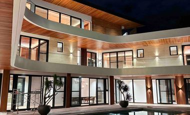 2,300 sqm 5-BR House for Rent at South Forbes Park, Makati City