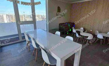 Departamento tipo Estudio, cercano Universidades, locomoción a la puerta