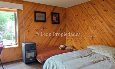 Leon Propiedades vende parcela con casa en Fundo Monterrey, Curacaví.