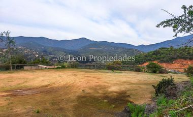 Leon Propiedades vende parcela con casa en Fundo Monterrey, Curacaví.