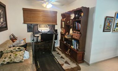 SE VENDE CASA DUPLEX EN VILLASANTOS, INDEPENDIENTE, CON AREA DE 216 MTS CONSTRUIDOS  Y AREA DEL LOTE 268 MTS... PARQUEADERO DOBLE