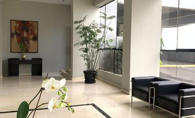 EN ALQUILER ELEGANTE DEPARTAMENTO EN CERROS DE CAMACHO!