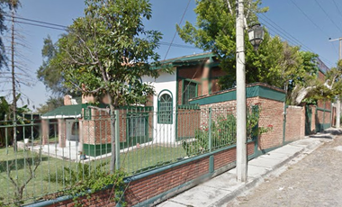 Casa de recuperacion bancaria en venta ubicada en Camino del Marino, Club Náutico, Puente Viejo Jalisco