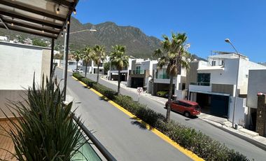 Casa en VENTA, Carretera Nacional