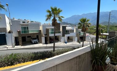 Casa en VENTA, Carretera Nacional