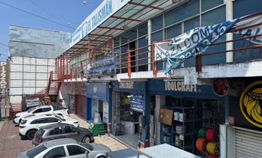 Plaza Comercial en Venta