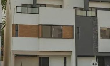 VENTA DE CASA EN CUMBRES RESIDENCIAL BOCA DEL RIO VERACRUZ