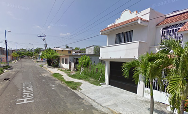 VENTA D CASA EN HEROISMO COL PROLONGACION MIGUEL HIDALGO VERACRUZ