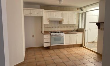 CASA EN RENTA EN VALLE DEL MORAL