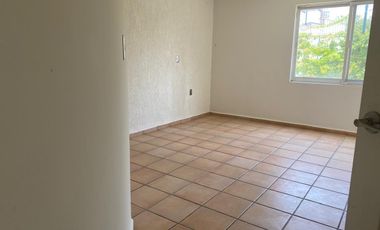 CASA EN RENTA EN VALLE DEL MORAL