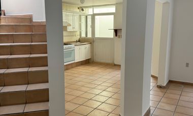 CASA EN RENTA EN VALLE DEL MORAL