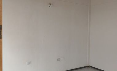 VENDO LOCAL CENTRO COMERCIAL EL VIRREY TUNJA