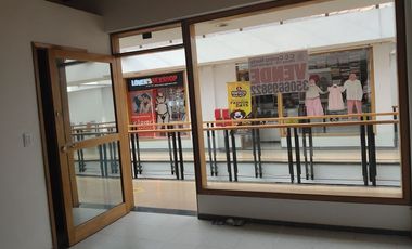 VENDO LOCAL CENTRO COMERCIAL EL VIRREY TUNJA