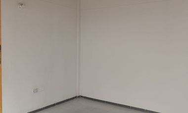 VENDO LOCAL CENTRO COMERCIAL EL VIRREY TUNJA