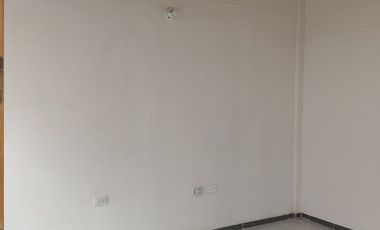 VENDO LOCAL CENTRO COMERCIAL EL VIRREY TUNJA