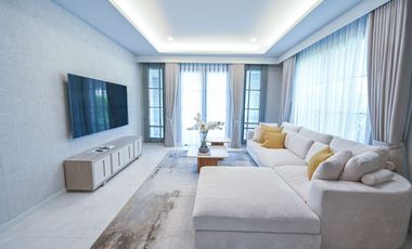 Else Bearing 32: 160sqwah 364sqm. 4bed 5bath Sell 45,000,000 Rent 350,000 Am: 065619----