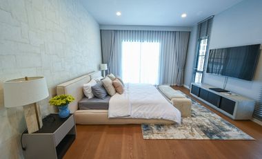 Else Bearing 32: 160sqwah 364sqm. 4bed 5bath Sell 45,000,000 Rent 350,000 Am: 065619----