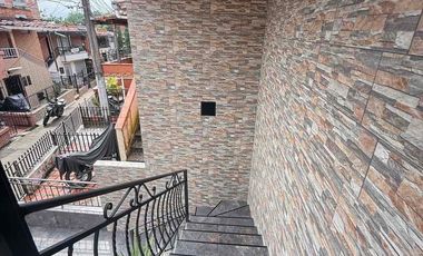 ventas casa bifamiliar en Suramérica