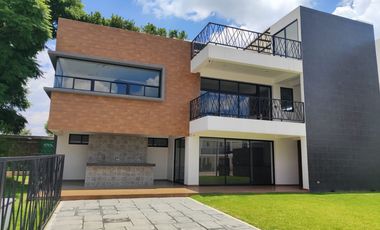 Vendo casa nueva en Cuautlancingo