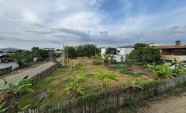 terreno esquinero de venta los jazmines portoviejo