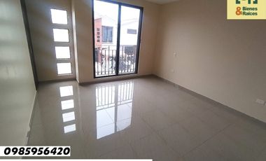 Alq. Casa Napoli    (4 dormitorios)