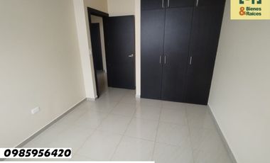 Alq. Casa Napoli    (4 dormitorios)