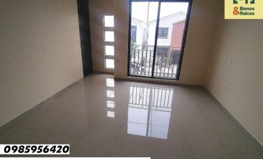 Alq. Casa Napoli    (4 dormitorios)