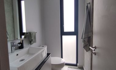 Renta de Estudio AMUEBLADO en Interlomas frente a la Universidad Anahuac