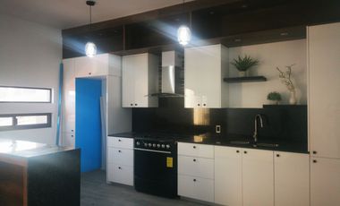 CASA EN RENTA EN SENDEROS DE MONTE VERDE COTO CON ALBERCA Y ROOF GARDEN