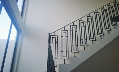 CASA EN RENTA EN SENDEROS DE MONTE VERDE COTO CON ALBERCA Y ROOF GARDEN