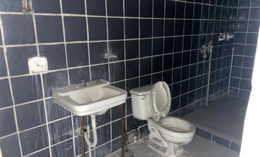 LOCAL COMERCIAL PARA INVERTIR O REMODELAR