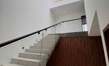 Casa en venta en Valle Imperial en Zapopan