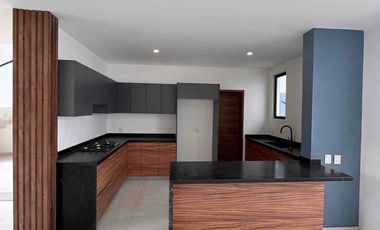 Casa en venta en Valle Imperial en Zapopan