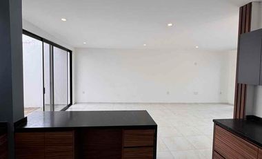 Casa en venta en Valle Imperial en Zapopan