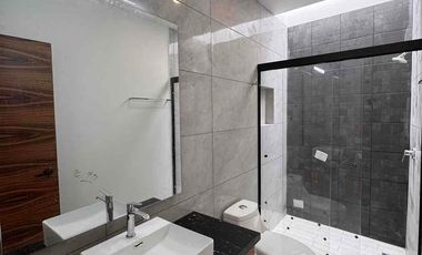 Casa en venta en Valle Imperial en Zapopan