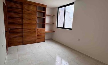 Casa en venta en Valle Imperial en Zapopan