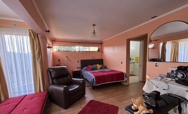 AMPLIA Y ESPECTACULAR CASA EN AV MAHUZIER PEDRO DE VALDIVIA