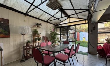 AMPLIA Y ESPECTACULAR CASA EN AV MAHUZIER PEDRO DE VALDIVIA