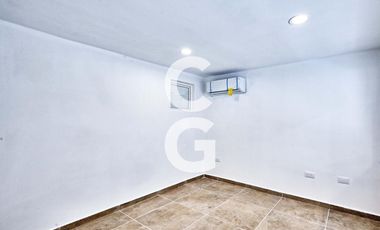 Casa en Venta en Cancún en Residencial Vía Cumbres con 4 Recámaras