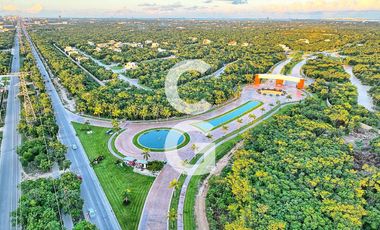 Casa en Venta en Cancún en Residencial Vía Cumbres con 4 Recámaras