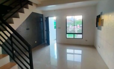 Corner Lot Townhouse for sale in Lawa Calamba Laguna