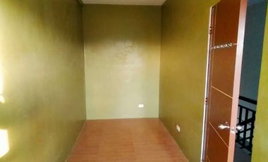 Corner Lot Townhouse for sale in Lawa Calamba Laguna