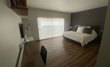 CASA EN VENTA EN JACARANDAS