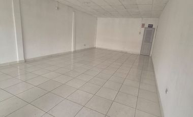 Bodega en Alquiler en Vernaza Norte, Avenida Principal,1Baño, Norte de Gye.