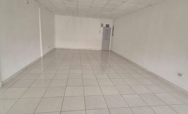 Bodega en Alquiler en Vernaza Norte, Avenida Principal,1Baño, Norte de Gye.