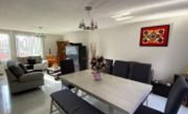 CASA EN RENTA CON 4 HABITACIONES EN VALLE DE LA HACIENDA TOLUCA